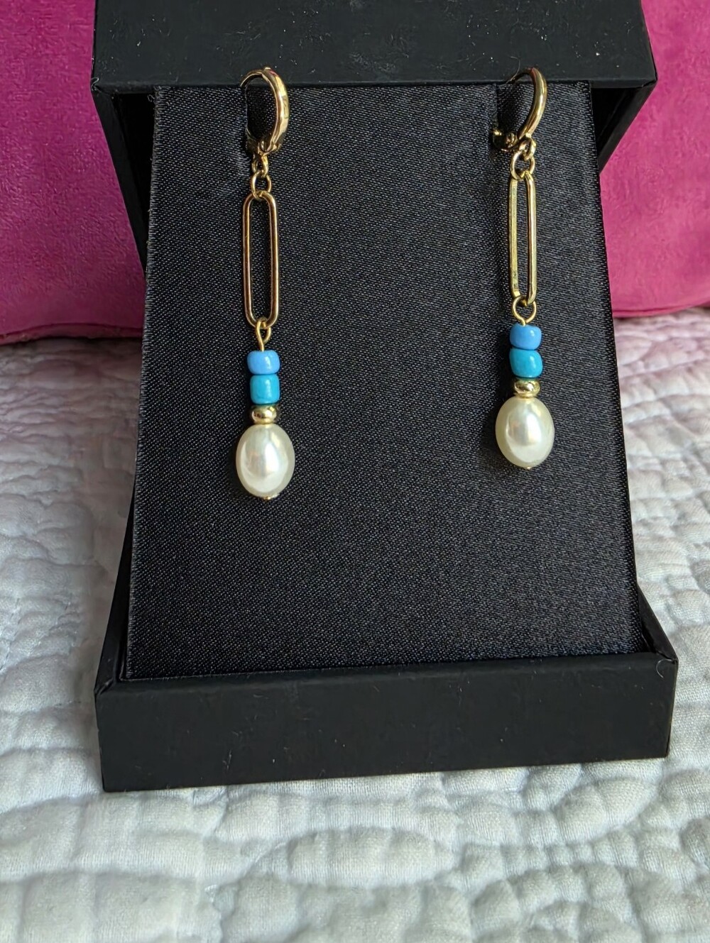 ANTHROPOLOGIE Pearl Link Drop Huggie Earrings